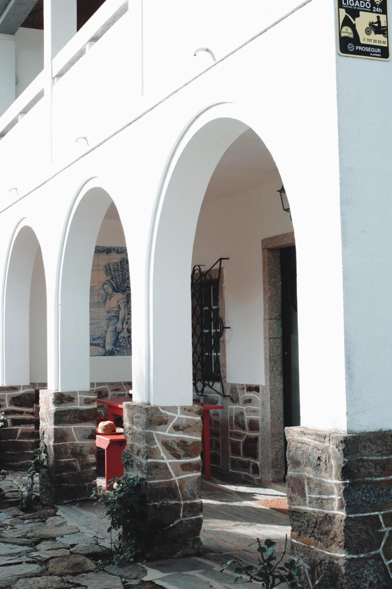 Quinta Das Casas - Douro Winery & Villas Вила-Реал Экстерьер фото